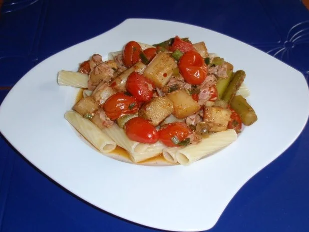 Spargel-Tomaten-Schinken-Pfanne mit Rigatoni - Rezept - Bild Nr. 11