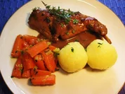 Möhrchen mit Frühlingszwiebeln - Rezept