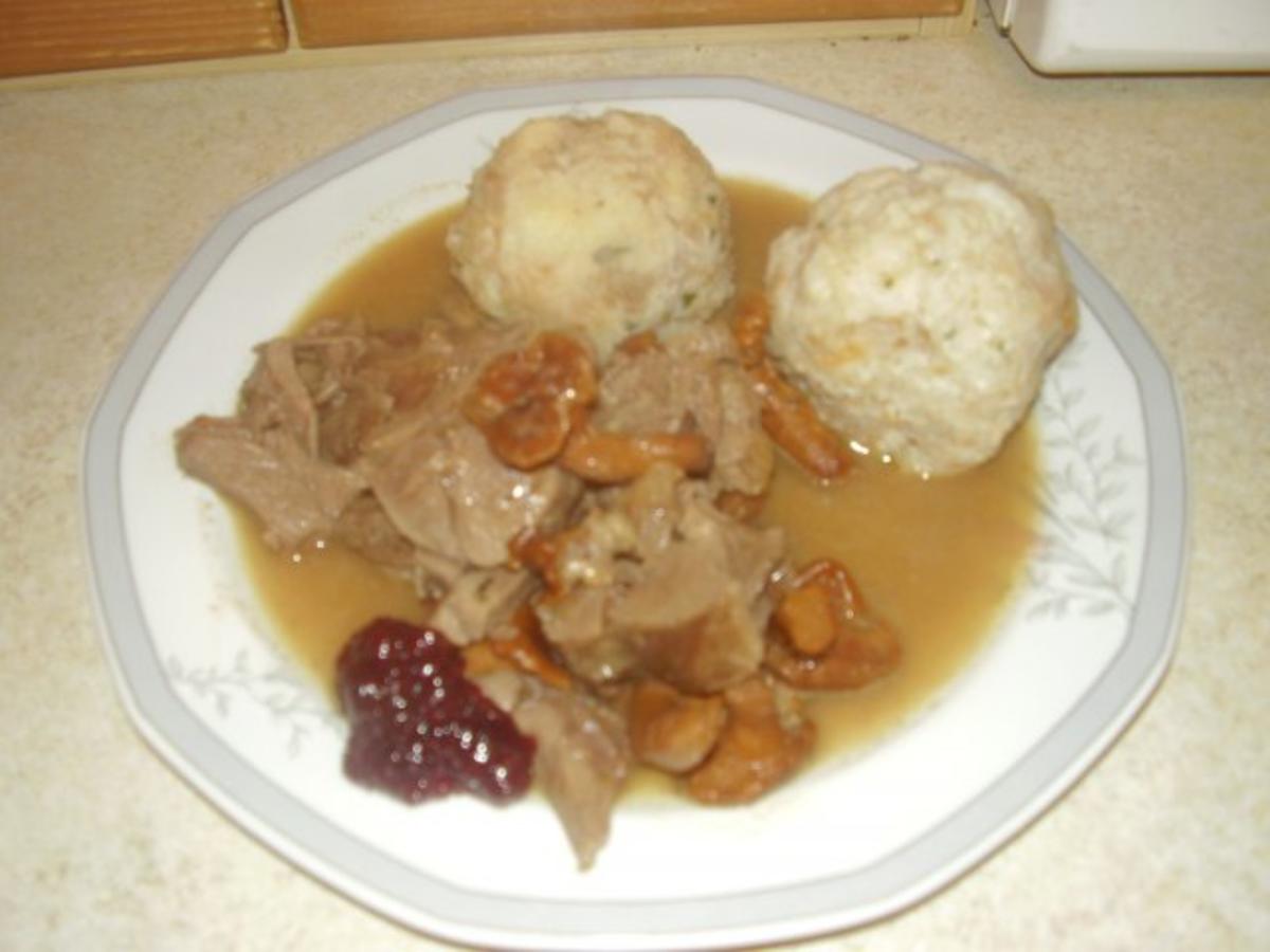 Rehragout mit Pfifferlingen - Rezept mit Bild - kochbar.de