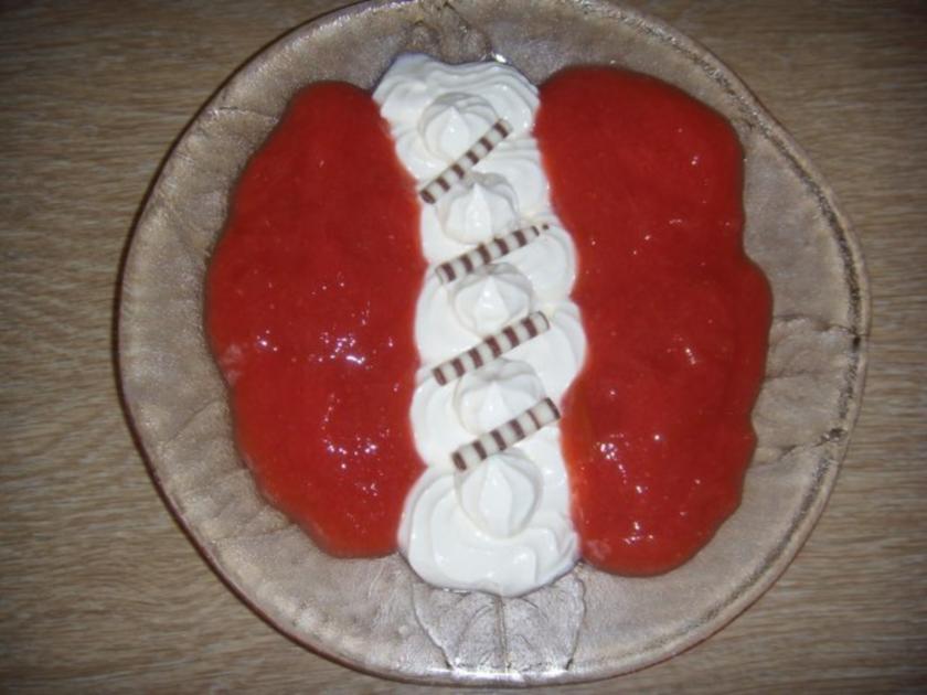 Erdbeer Rhabarber Schaum an Mascarpone Creme - einfach - 99 kcal/100g