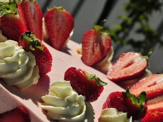 Erdbeertorte zum Muttertag - Rezept - Bild Nr. 2