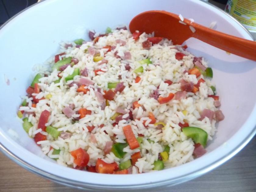 Resteverwertung : Gefüllte Paprikahälften - einfach - von Forelle1962 Resteverwertung : Gefüllte Paprikahälften - einfach - von Forelle1962