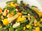Spargelsalat tricolore, lauwarm - Rezept