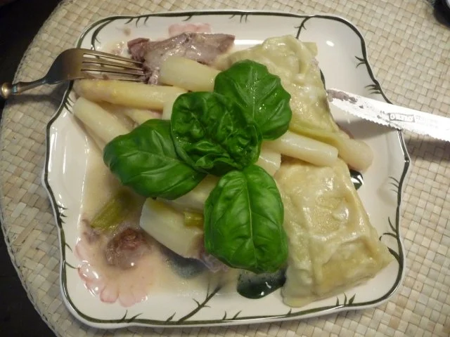 Rezept: Aufläufe : Schnitzel - Maultaschen - Spargelauflauf Bild Nr. 2 Aufläufe : Schnitzel - Maultaschen - Spargelauflauf - Rezept - Bild Nr. 2