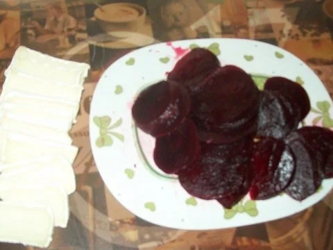 Tigerhappen - Rote Bete- Käse Salat- Platte - Rezept - Bild Nr. 4