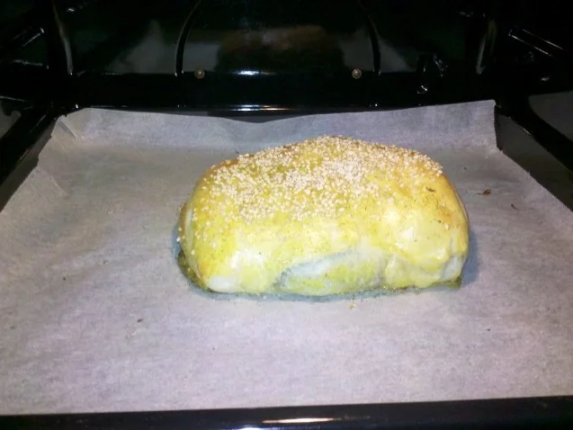 Rezept: Geflügel: Pute in Blätterteig mit Burgundersoße Bild Nr. 3 Geflügel: Pute in Blätterteig mit Burgundersoße - Rezept - Bild Nr. 3