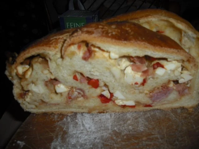 Rezept: Pikanter Reindling Bild Nr. 8 Pikanter Reindling - Rezept - Bild Nr. 8