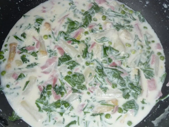 Spargel in Käse - Rucola - Soße... - Rezept - Bild Nr. 2