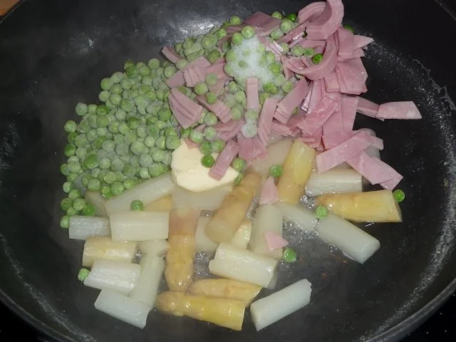 Spargel in Käse - Rucola - Soße... - Rezept - Bild Nr. 5