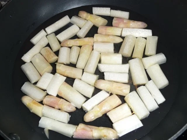 Spargel in Käse - Rucola - Soße... - Rezept - Bild Nr. 8