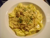 Zwiebel-Rahm-Huhn-Tortellini - Rezept