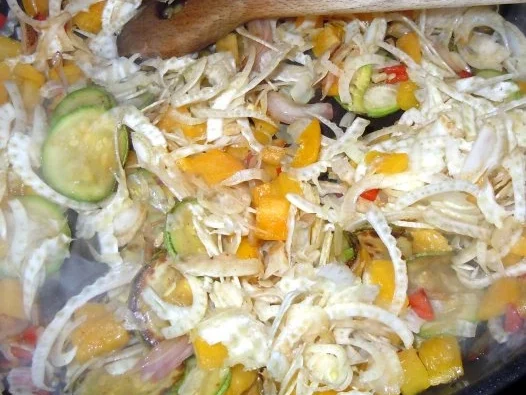 Kunterbunte Hackbällchenpfanne - Rezept - Bild Nr. 7