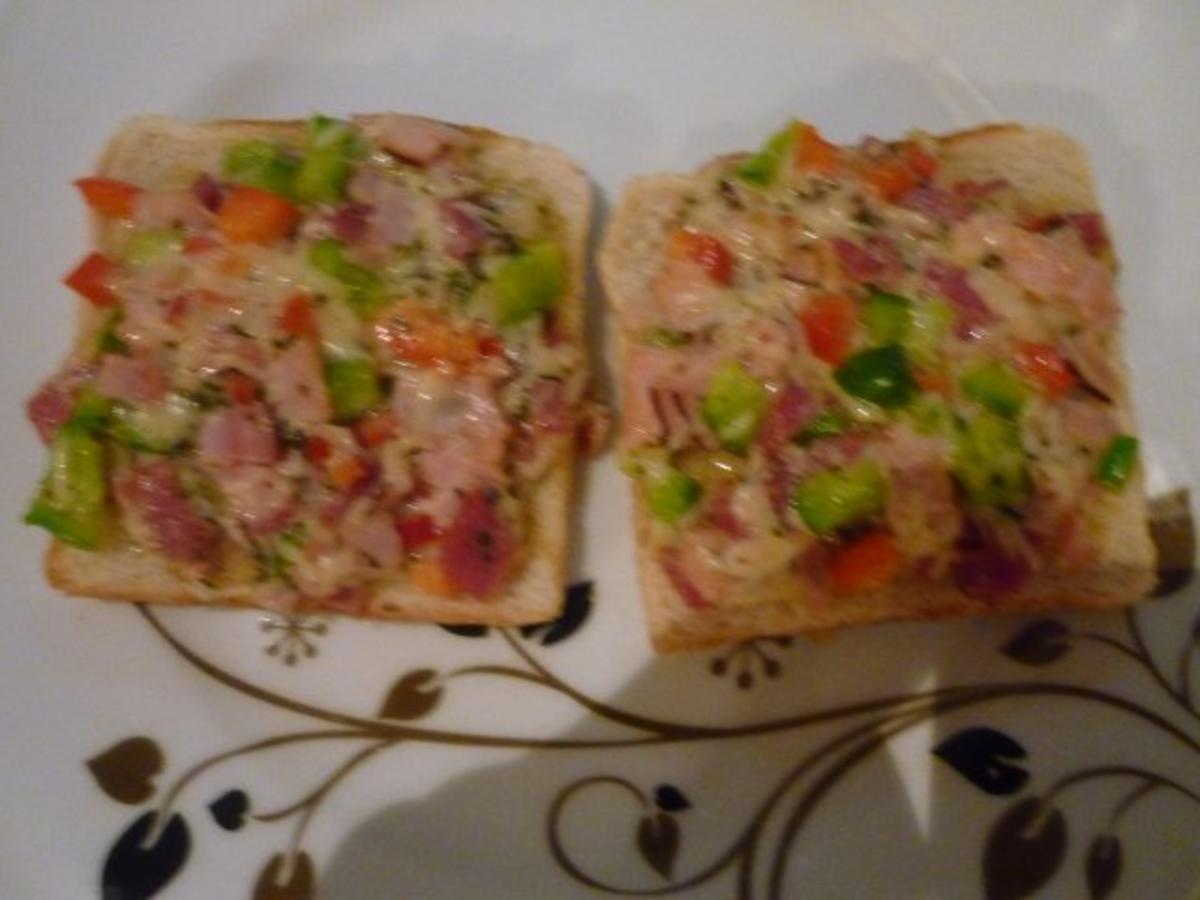 Bilder für Scharfer Schinken- Salami Toast - Rezept