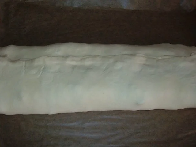 Rezept: Blätterteig : Reis - Thunfisch - Rolle Bild Nr. 9 Blätterteig : Reis - Thunfisch - Rolle - Rezept - Bild Nr. 9