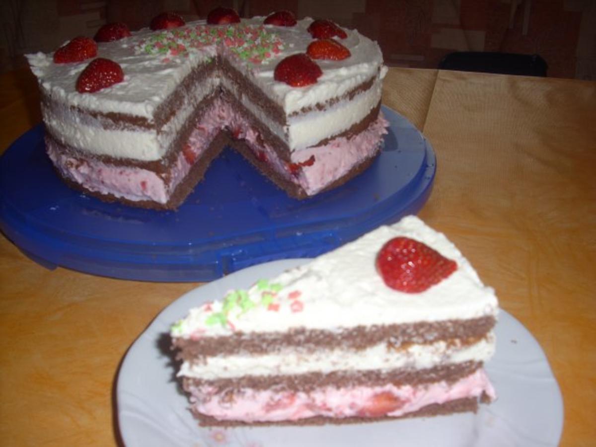 Erdbeersahne-Torte - Rezept - Bild Nr. 7