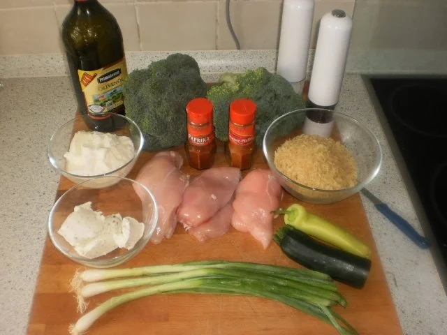 Hähnchenbrust in Speckmantel ~ Gemüsereis ~ Kräuterkäsesauce - Rezept - Bild Nr. 2