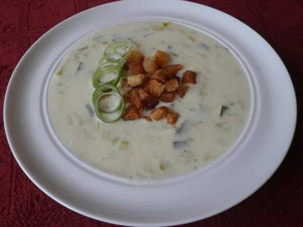 Rezept: Lauch - Senf - Suppe ... Lauch - Senf - Suppe ... - Rezept