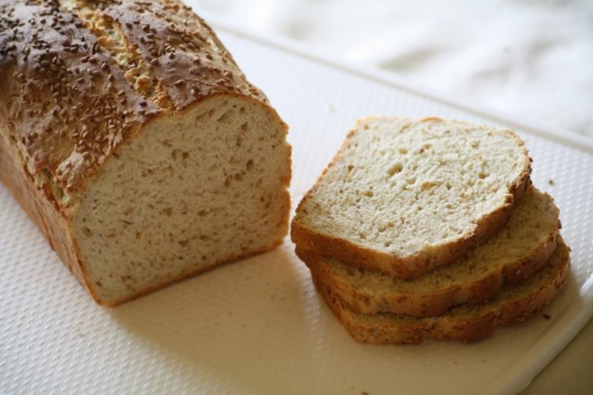 Joghurt-Sesam-Brot - Rezept - Bild Nr. 2