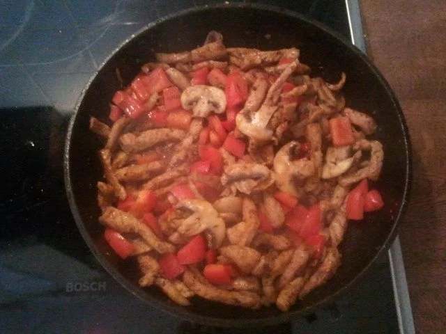 Gyros mit Metaxasoße - Rezept - Bild Nr. 9