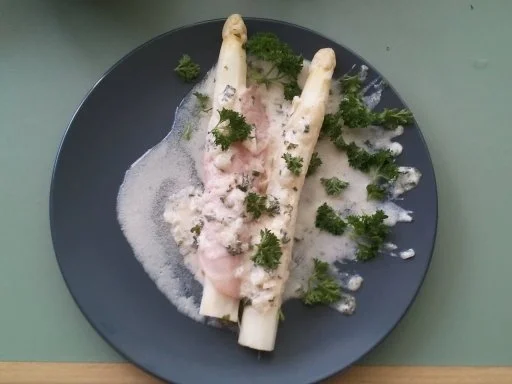 Die Weniger.ist-mehr-Spargel-Sauce - Rezept