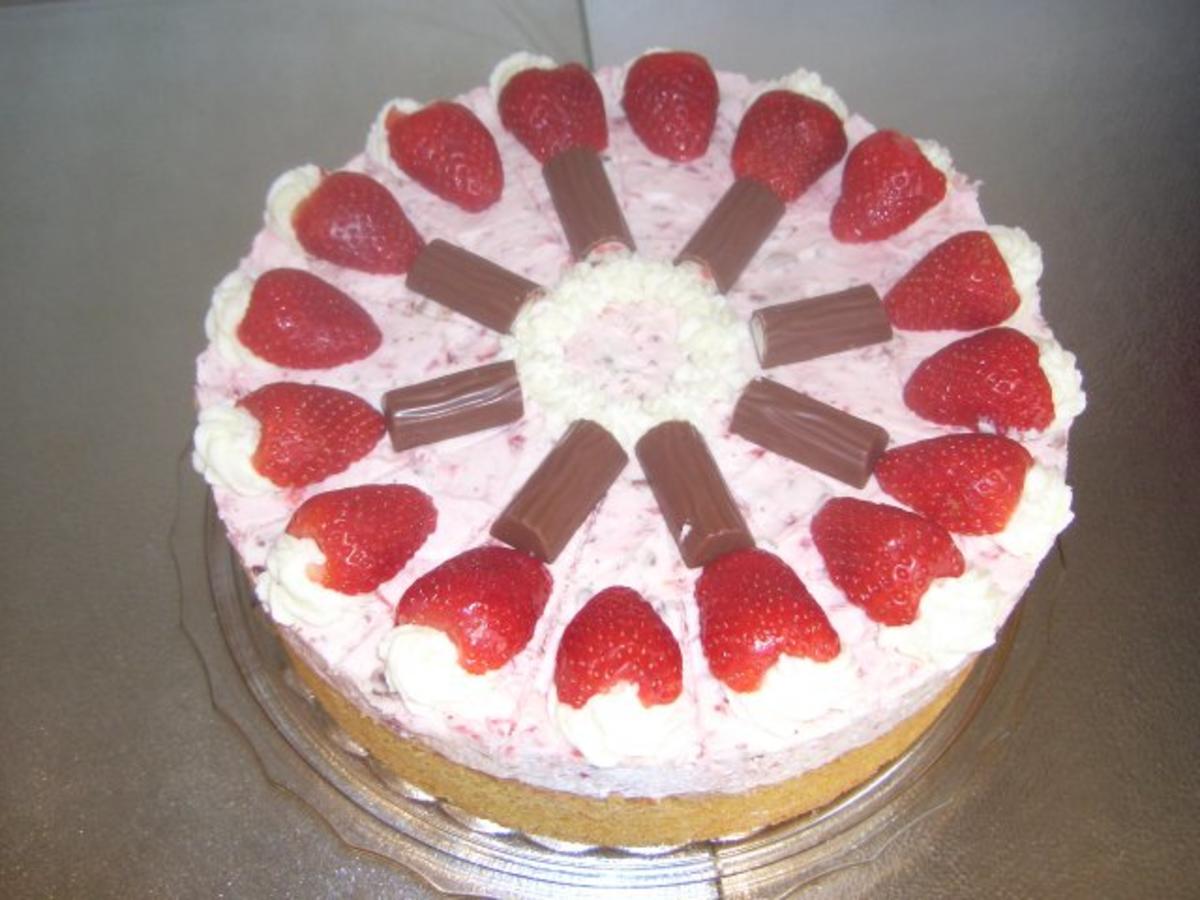 Erdbeer-Joghurette Torte - Rezept