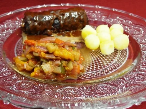 Saltimbocca alla Lasslo mit Petit Belena an Ratatouille - Rezept