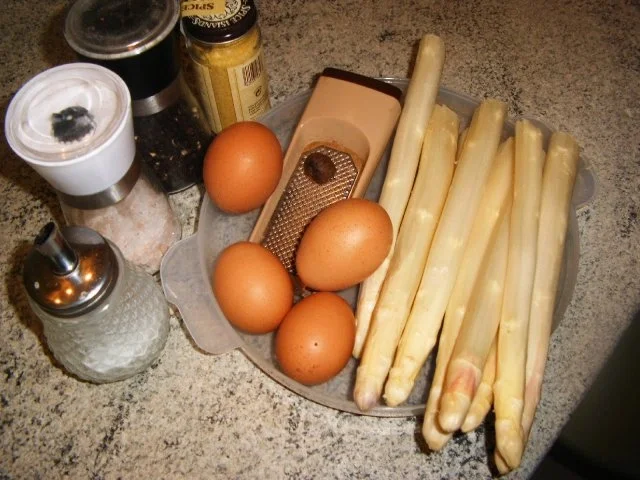 Rezept: Spargel mal anders Bild Nr. 2 Spargel mal anders - Rezept - Bild Nr. 2