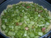 Rhabarkuchen mit Nusshaube - Rezept