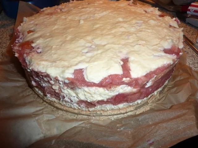 Torten: Rhabarber-Tiramisu-Torte - Rezept - Bild Nr. 14