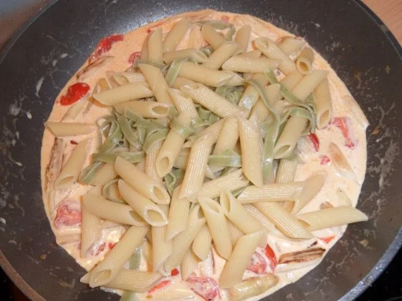 Rezept: Spargel-Nudel-Pfanne Bild Nr. 5 Spargel-Nudel-Pfanne - Rezept - Bild Nr. 5