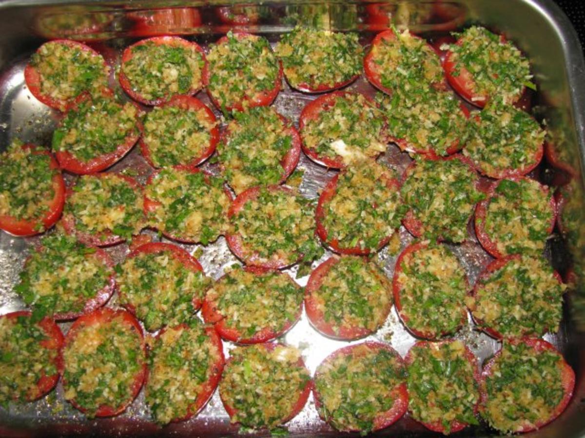 Vorspeise: Knusprig überbackene Tomaten oder Riesenchampignons - Rezept ...