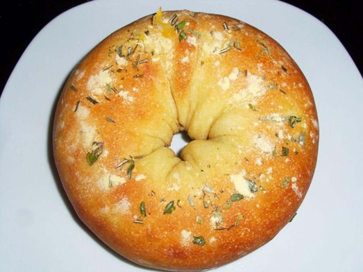 Brot: Anello di Pane con olive - Rezept - Bild Nr. 4