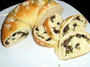 Brot: Anello di Pane con olive - Rezept