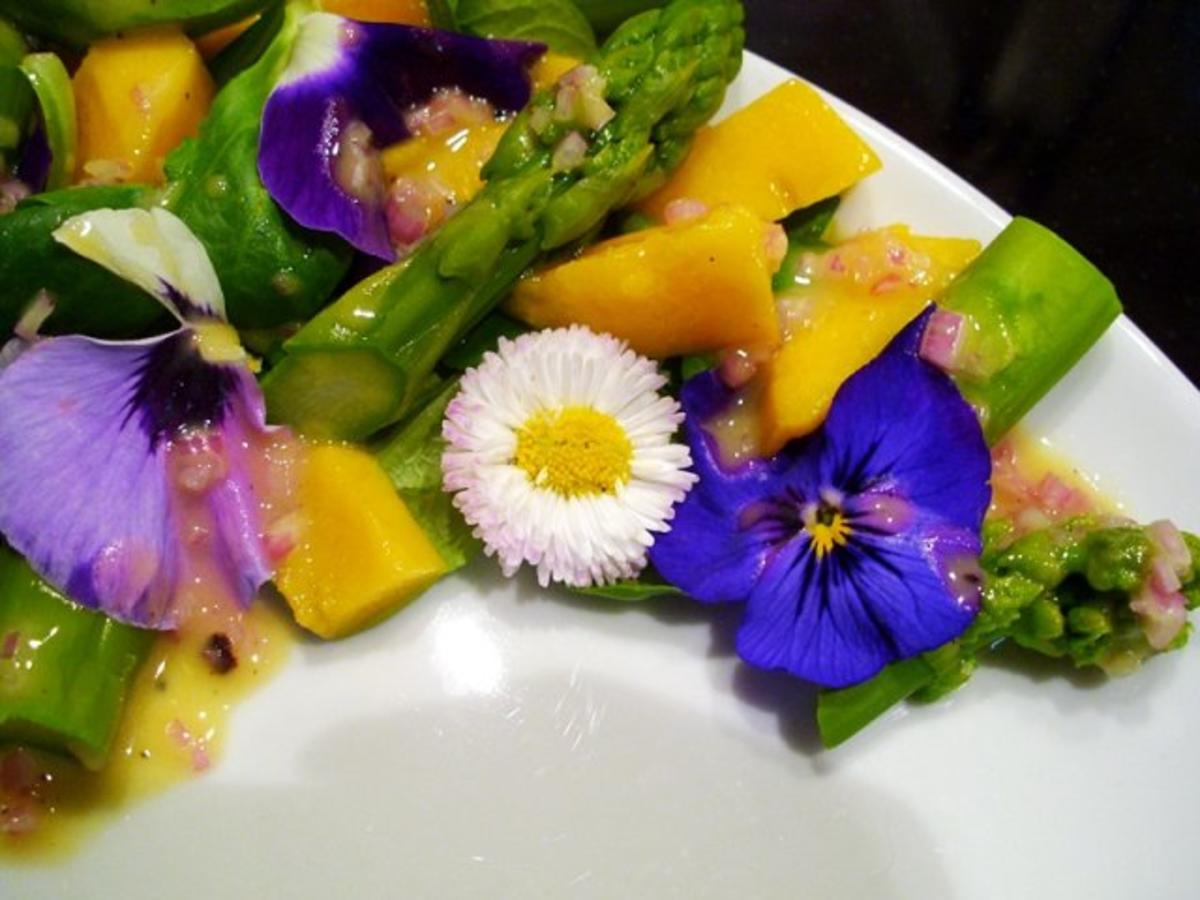 Salat: Frühlings-Blüten-Salat - Rezept - Bild Nr. 3