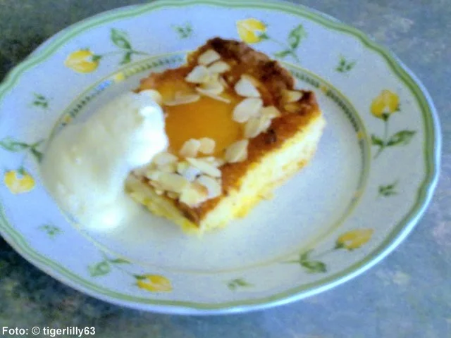 Rezept: Aprikosen-Blechkuchen Bild Nr. 3 Aprikosen-Blechkuchen - Rezept - Bild Nr. 3
