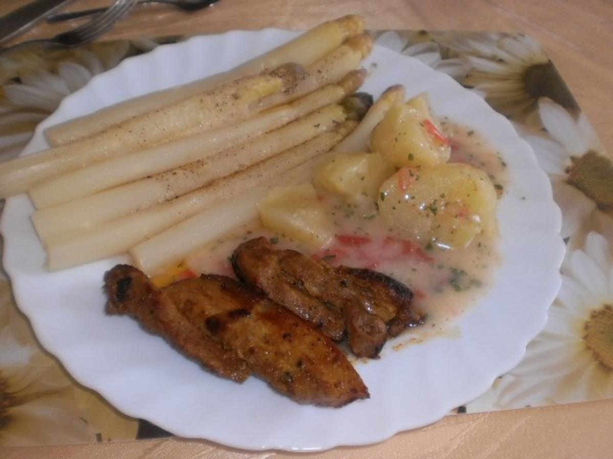 Bilder für Spargel weiß - Kammscheiben - -Schweinbauchscheiben- Tomaten-Béchamel - Rezept