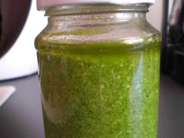 Basilikum-Pesto - Rezept