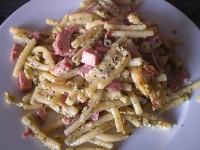 Rezept: scharfe Nudelpfanne mit Basilikumpesto Bild Nr. 3 scharfe Nudelpfanne mit Basilikumpesto - Rezept - Bild Nr. 3