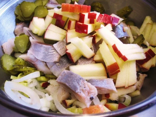Rezept: Heringssalat - reiche Art Heringssalat - reiche Art - Rezept