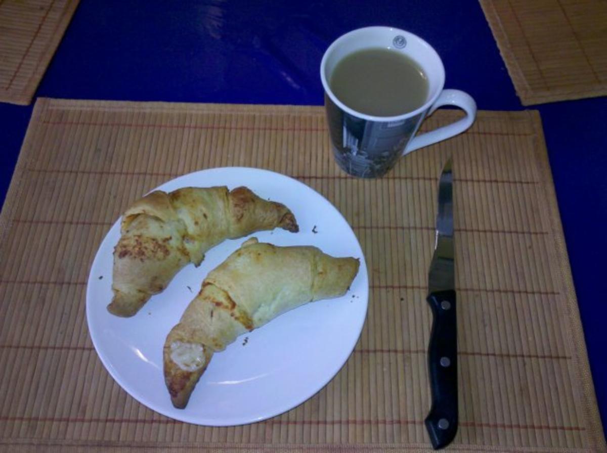 Frühstück: Ajvar- und Sambal Oelek-Croissants - Rezept