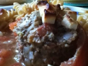 Rezept: Gefüllte Tomaten mit Hackfleisch und Fetakäse Bild Nr. 3 Gefüllte Tomaten mit Hackfleisch und Fetakäse - Rezept - Bild Nr. 3