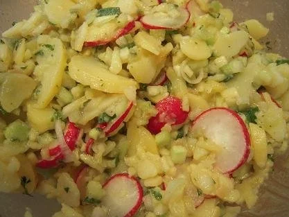 Rezept: Sommerlicher Kartoffelsalat Bild Nr. 4 Sommerlicher Kartoffelsalat - Rezept - Bild Nr. 4