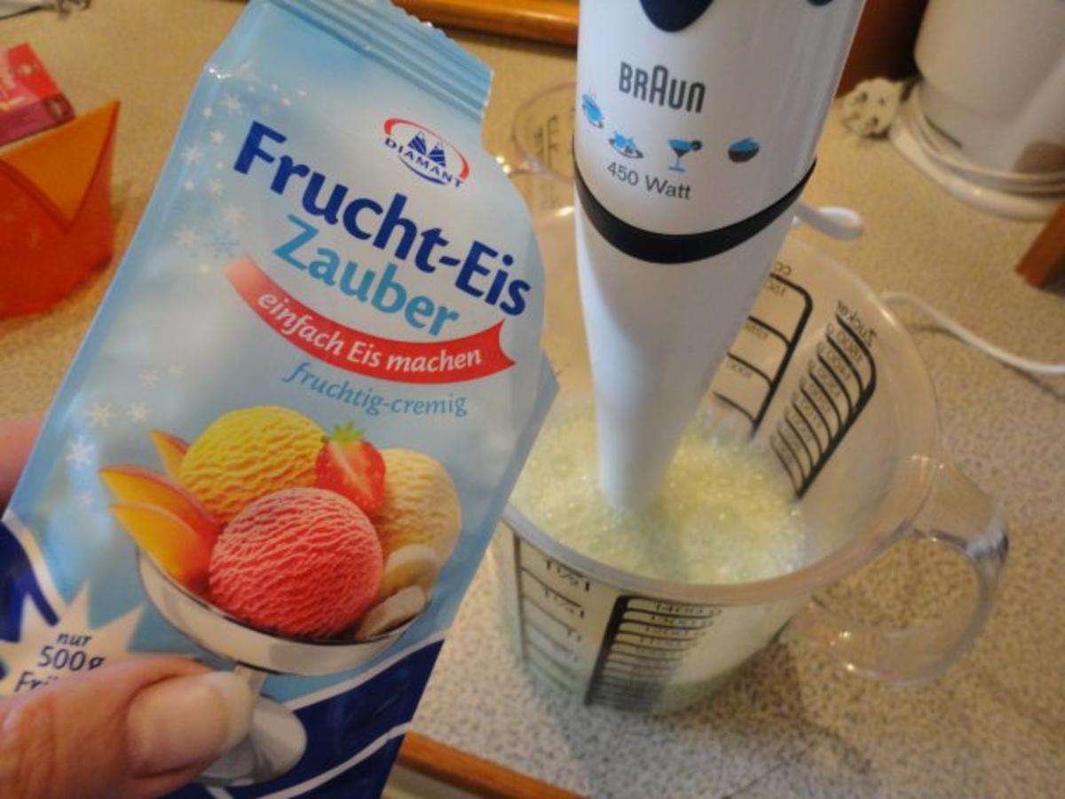 Zitronenmelissen-Eis - ohne Eismaschine - Rezept - Bild Nr. 8