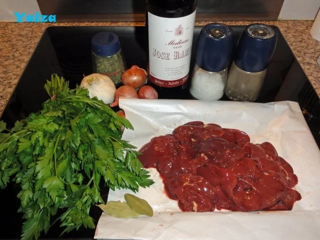 Higado de pollo en salsa de Jerez - Rezept - Bild Nr. 2