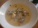 Spargelcremesuppe mit Klößchen a la Angie - Rezept