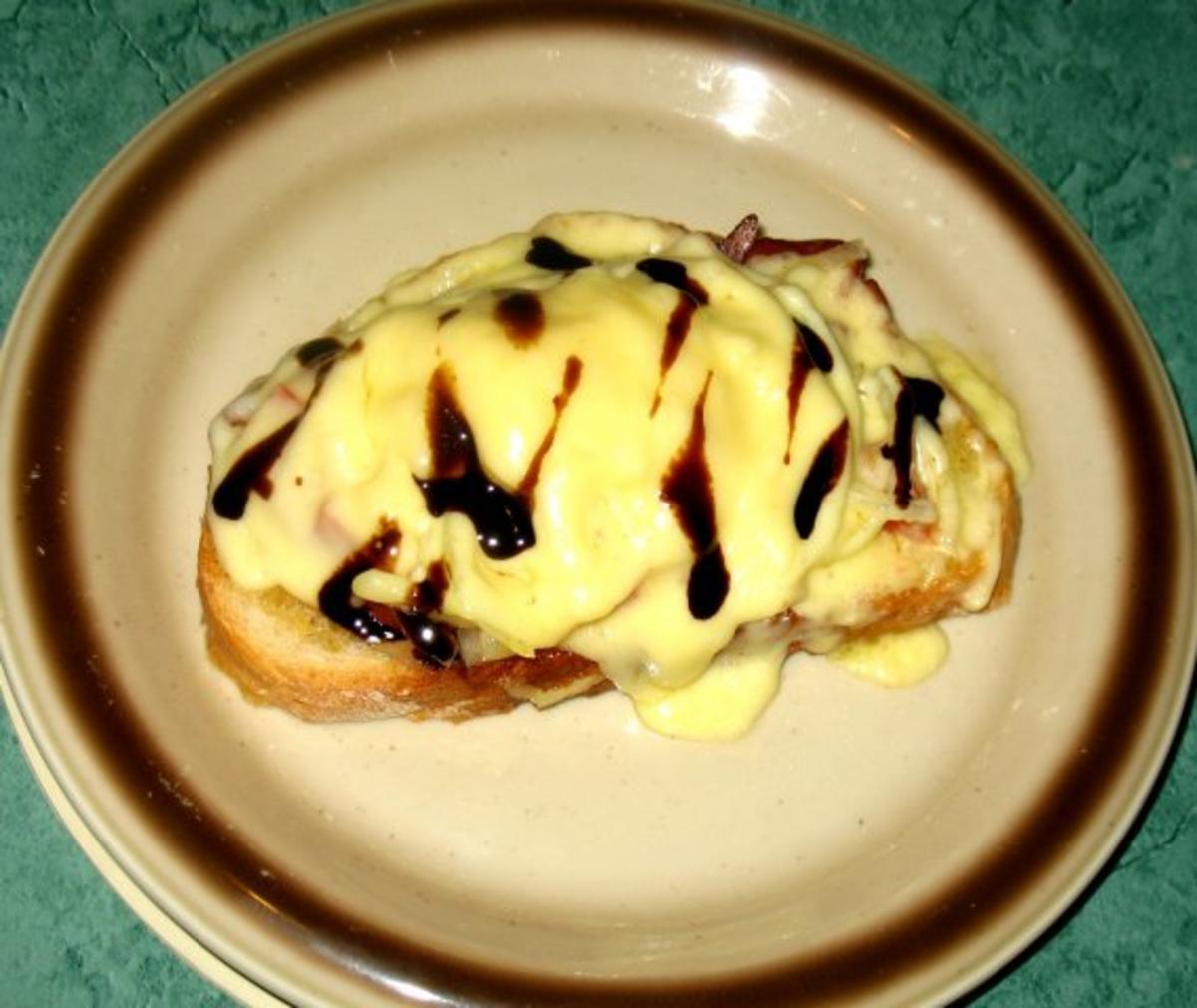 Snack/Brot - Toast mit Tomaten, Zwiebeln und rohem Schinken - Rezept - Bild Nr. 5
