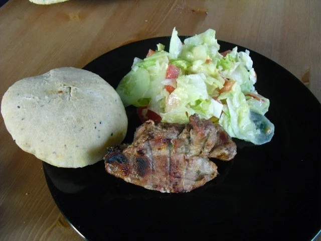 Schweinenacken in Buttermilch-Knoblauch-Marinade - Rezept - Bild Nr. 3