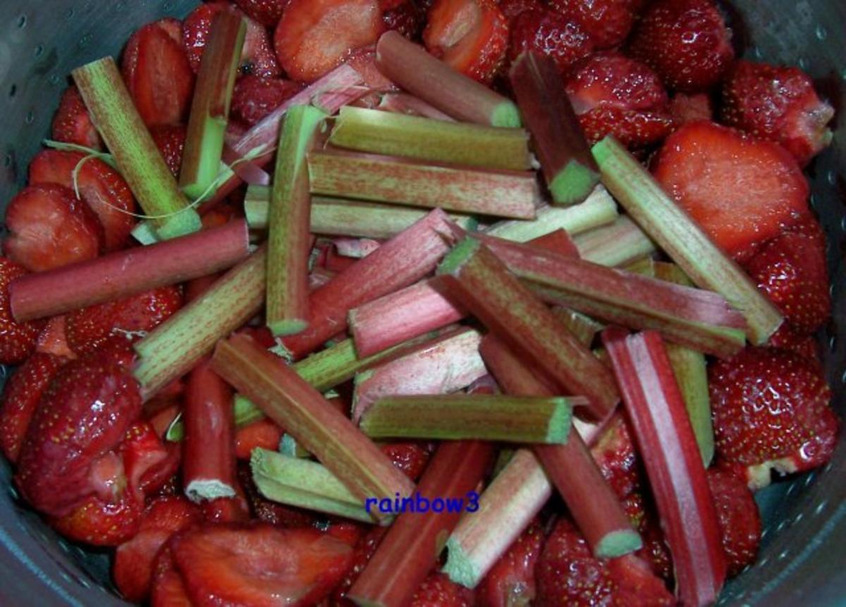 Einmachen: Erdbeer-Rhabarber-Gelee - Rezept
