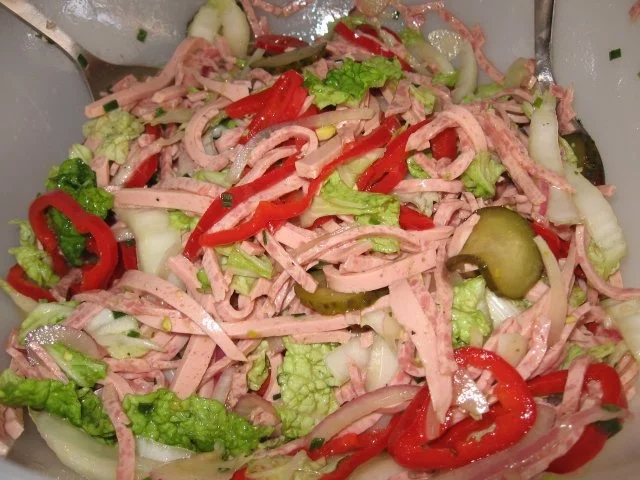 Bunter Geflügel-Wurstsalat - Rezept - Bild Nr. 2