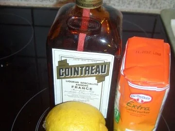 Rezept: Beschwipste Ananas-Erdbeermarmelade Bild Nr. 3 Beschwipste Ananas-Erdbeermarmelade - Rezept - Bild Nr. 3